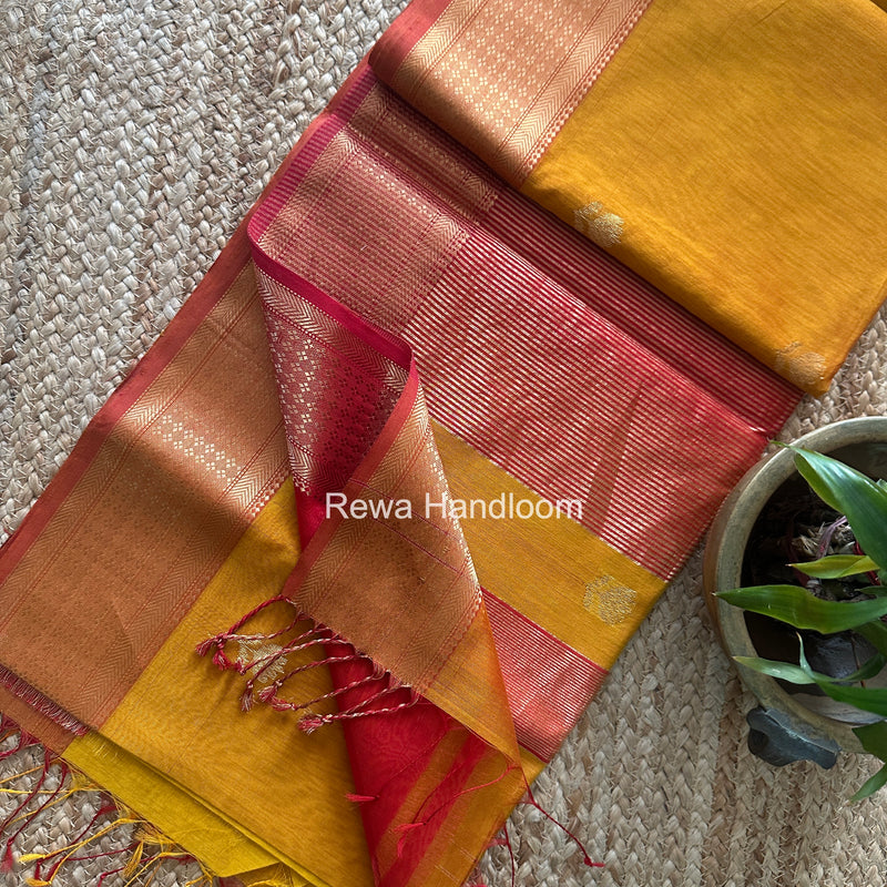 Maheshwari Lotus Shaded Butta Saree