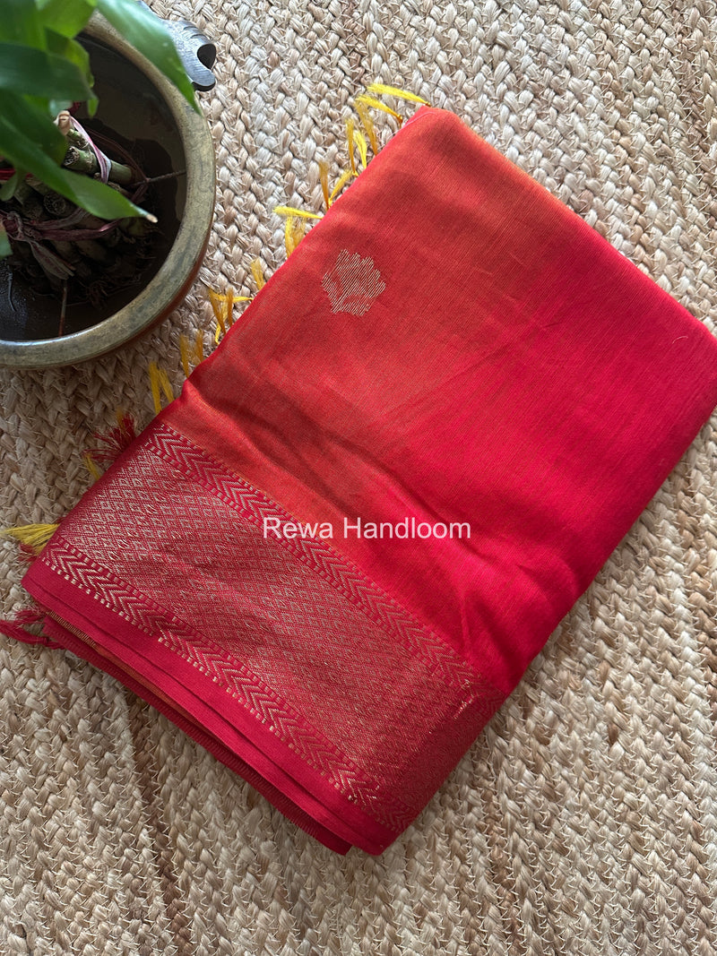 Maheshwari Red Lotus Shaded Butta Saree SLB049