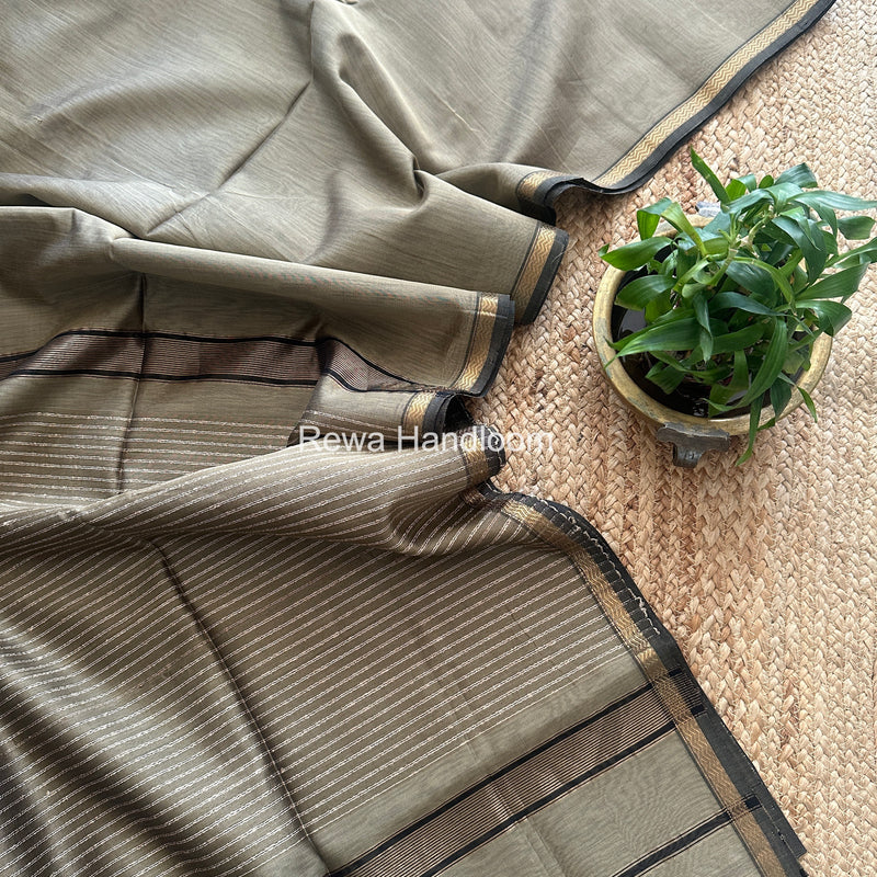 Maheshwari Beige Gichha Pallu Saree GP073