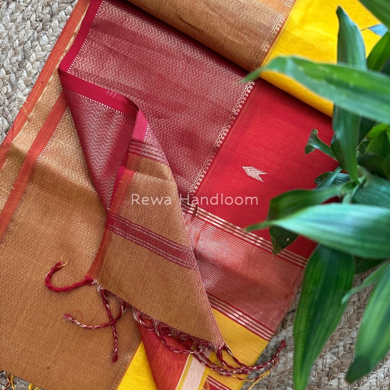 Maheshwari Zari Skirt Butti Saree 