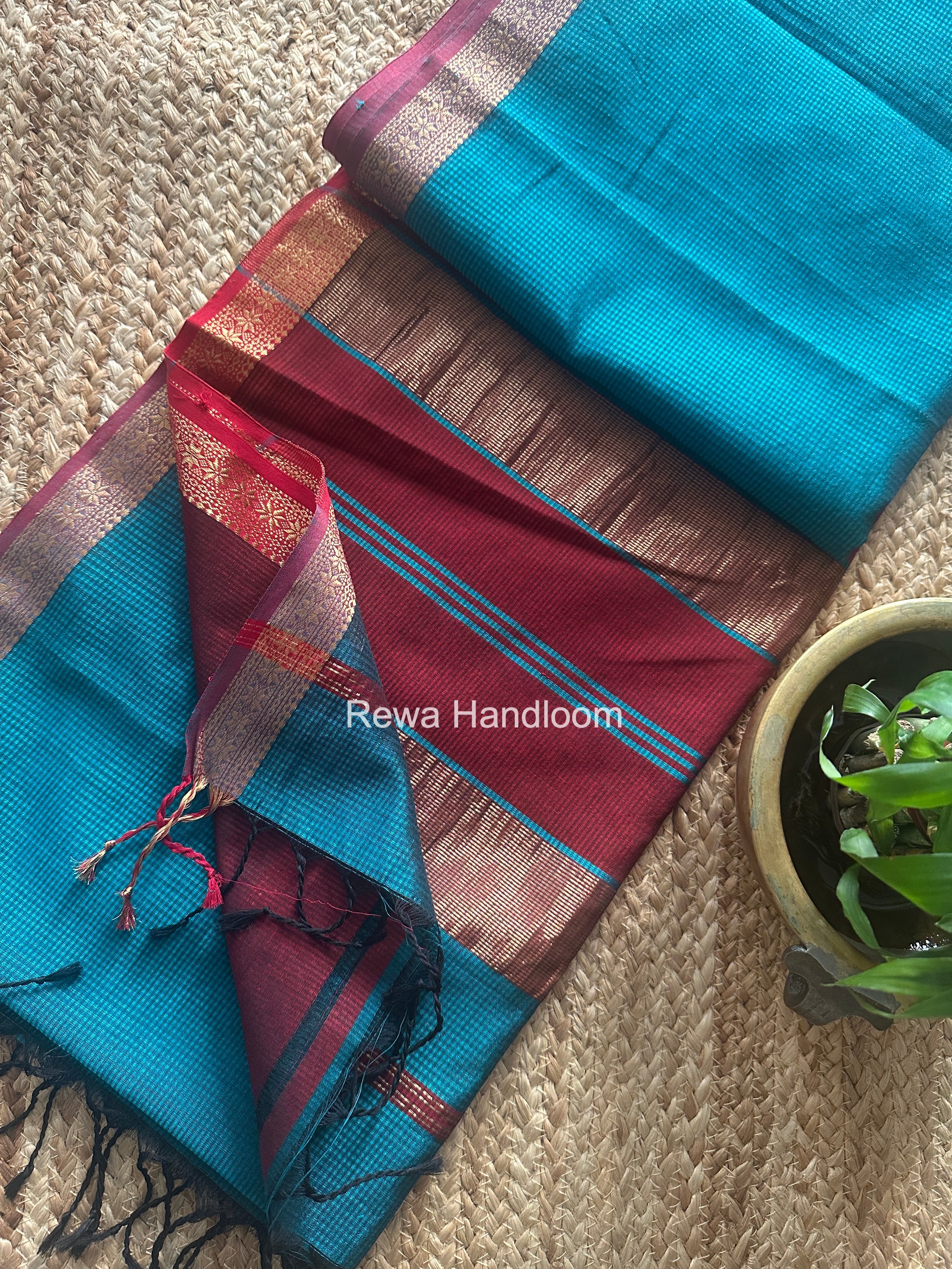 Maheshwari Rama Green Garbha Reshami Silk Saree GS314 – Rewa Handloom