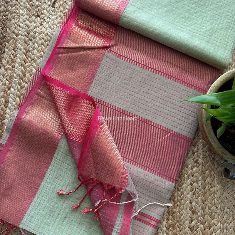 Maheshwari Zari Checks Saree