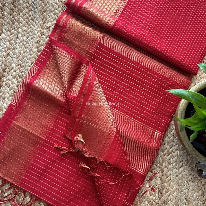 Maheshwari Zari Checks Saree