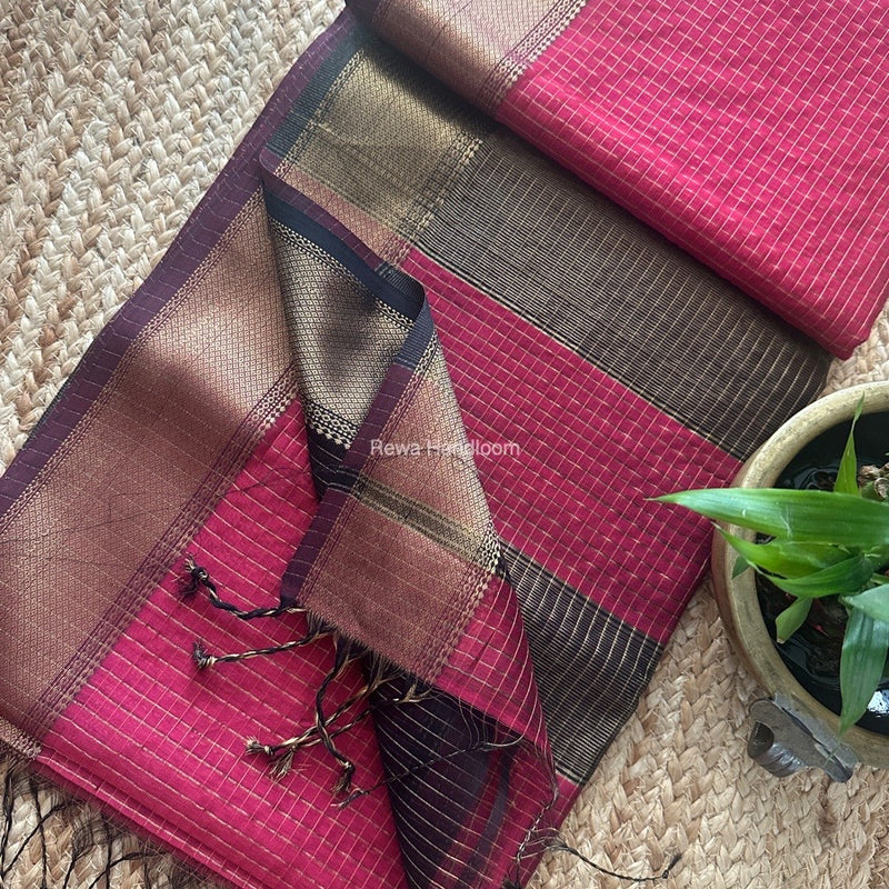 Maheshwari Zari Checks Saree
