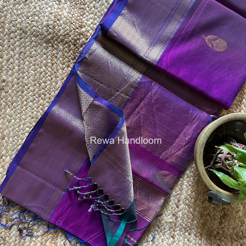 Maheshwari Lotus Butta Saree