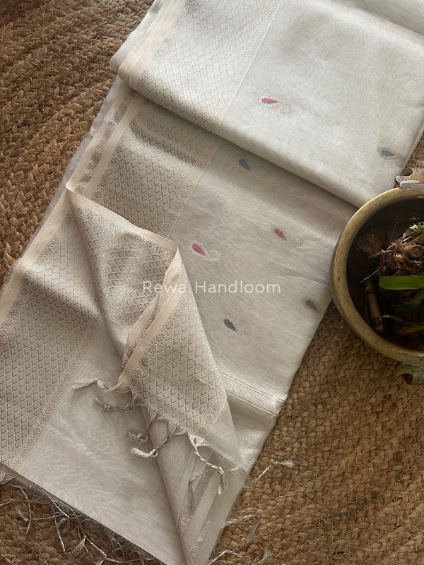 Maheshwari Silver Tissue Meena Butti Saree