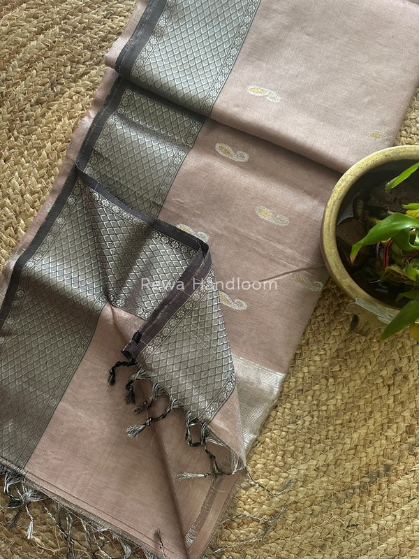 Maheshwari Silver Tissue Meena Butti Saree