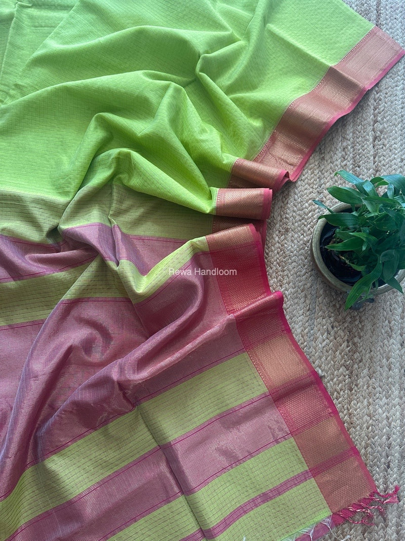 Maheshwari Light Parrot Green Zari Checks Saree ZCHX331