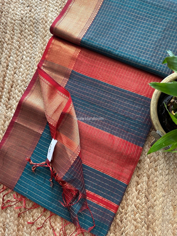 Maheshwari Zari Checks Saree