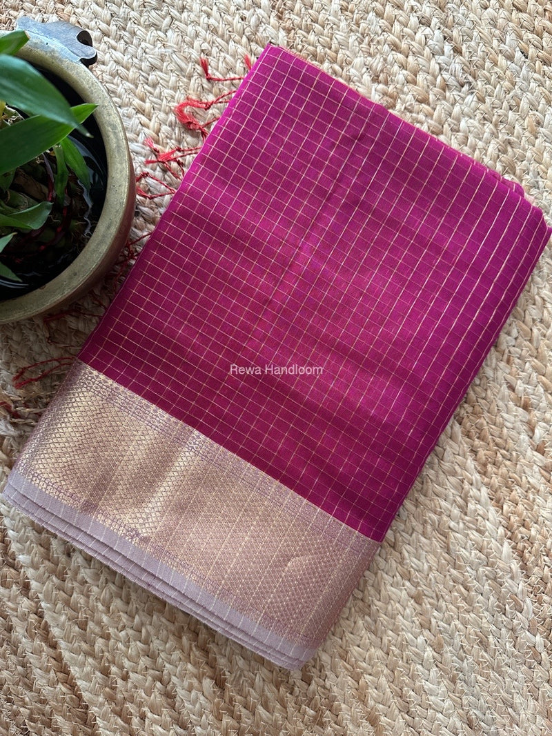 Maheshwari Magenta Zari Checks Saree ZCHX334