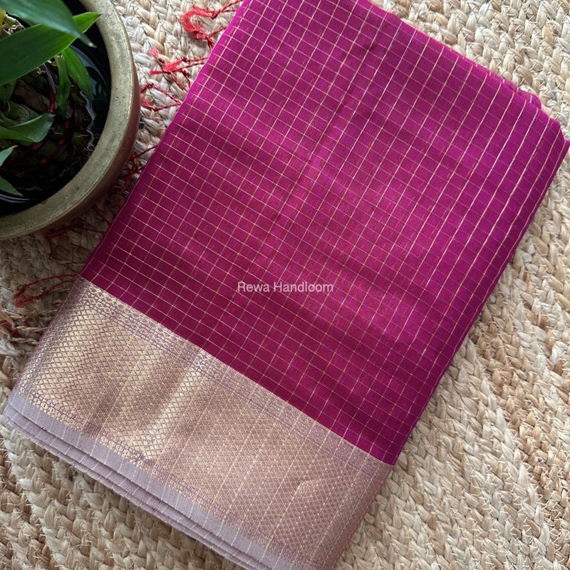 Maheshwari Magenta Zari Checks Saree ZCHX334