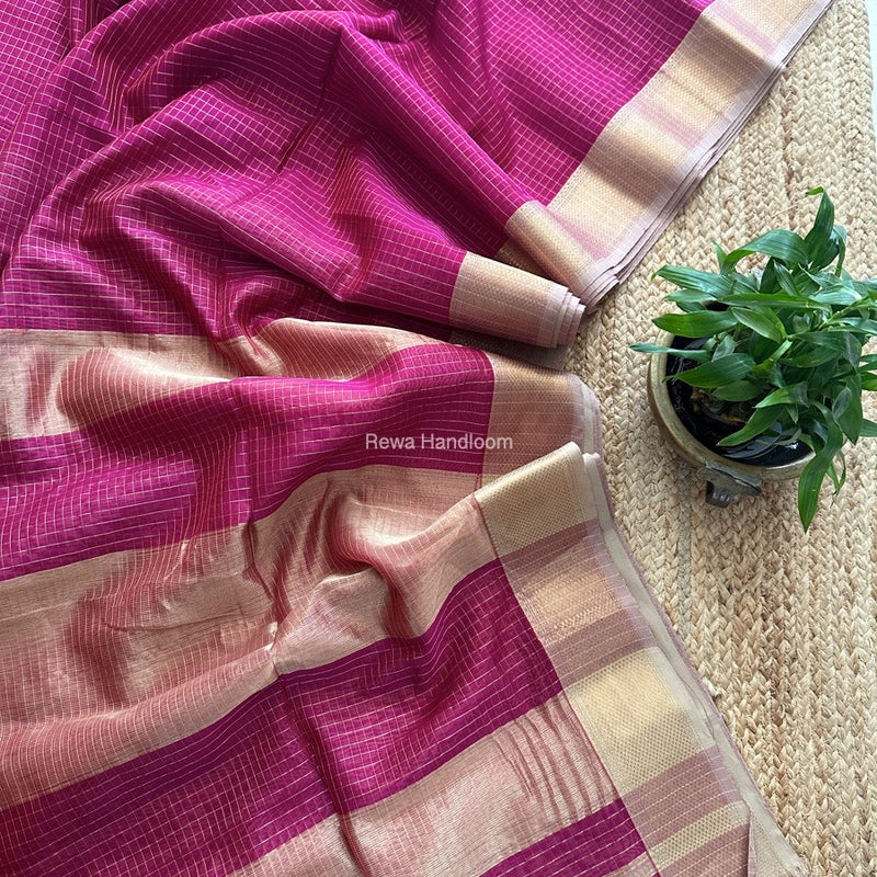 Maheshwari Magenta Zari Checks Saree ZCHX334