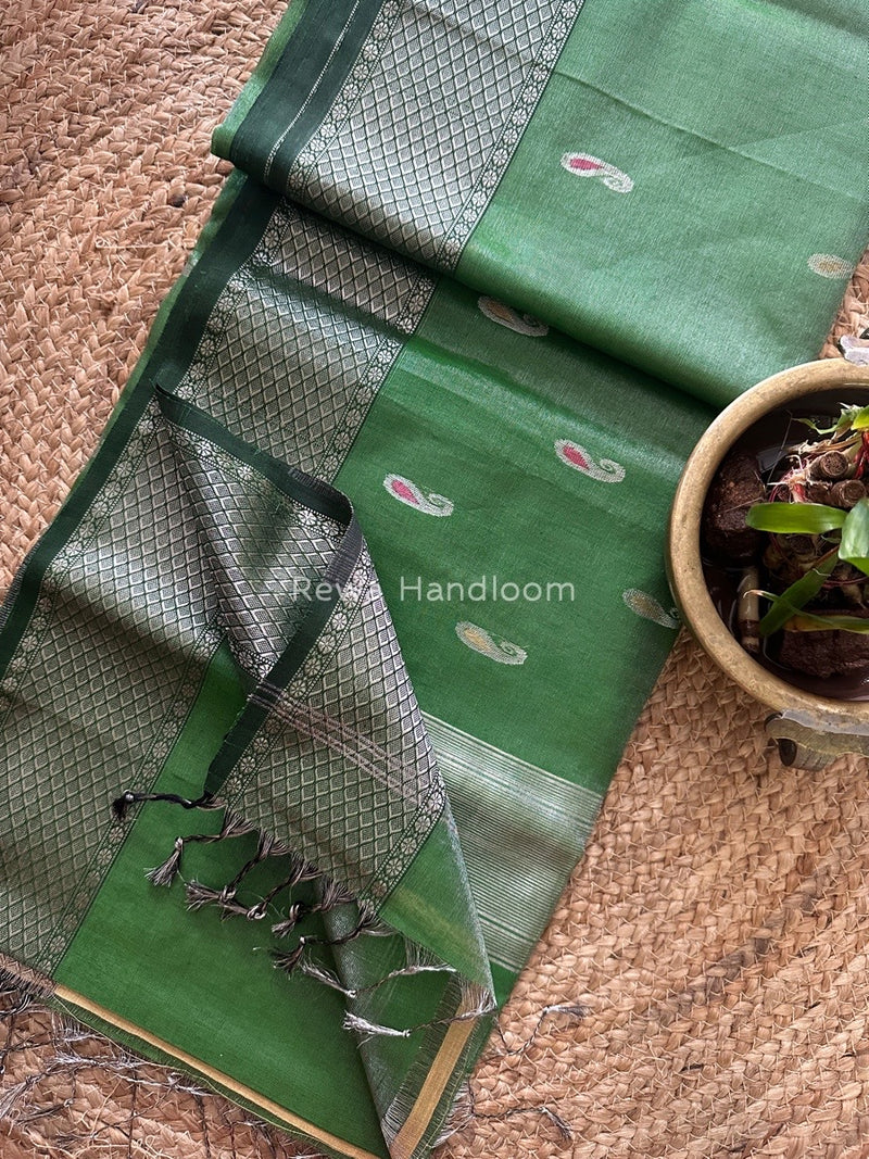Maheshwari Silver Tissue Meena Butti Saree