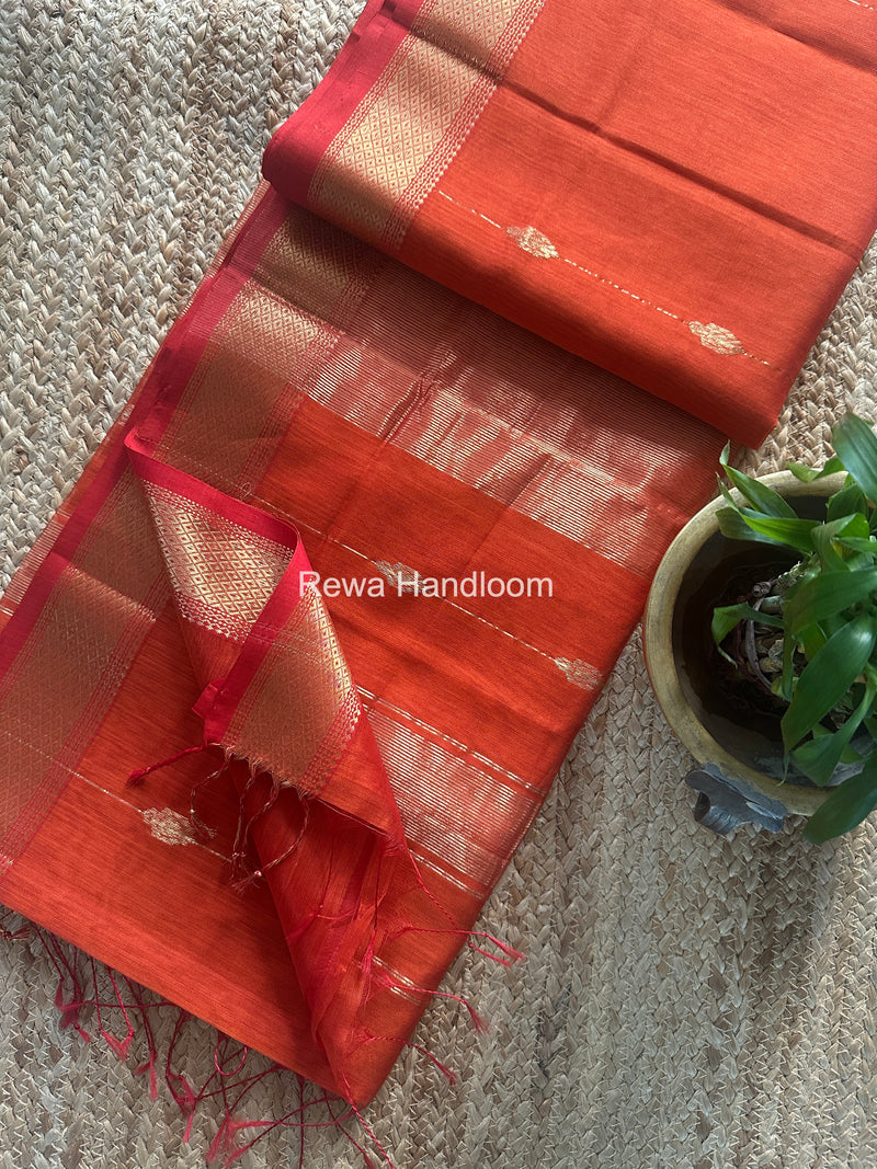 Maheshwari Lining Butti Saree