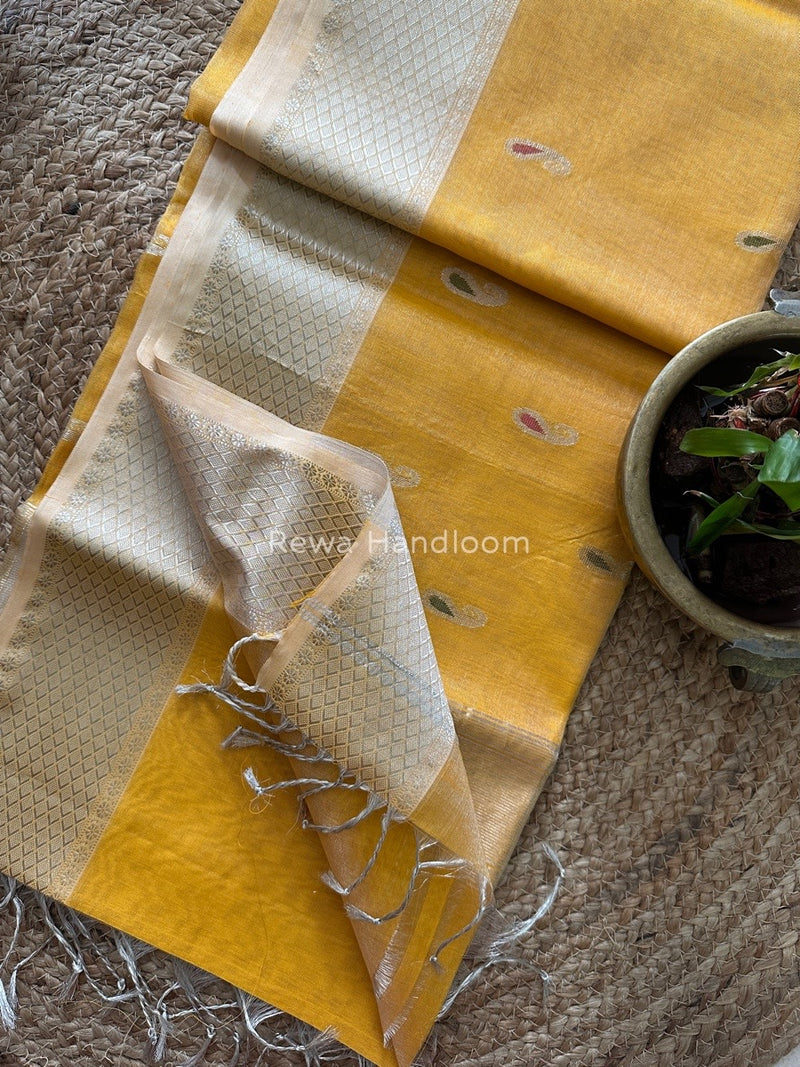 Maheshwari Silver Tissue Meena Butti Saree 