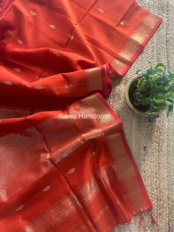 Maheshwari Rust Lining Butti Saree ZLBS02