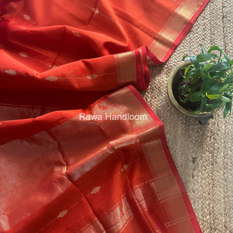 Maheshwari Rust Lining Butti Saree ZLBS02