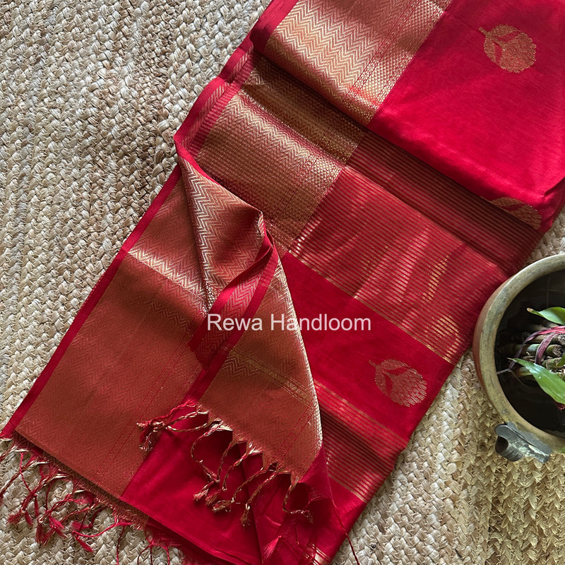 Maheshwari Lotus Butta Saree