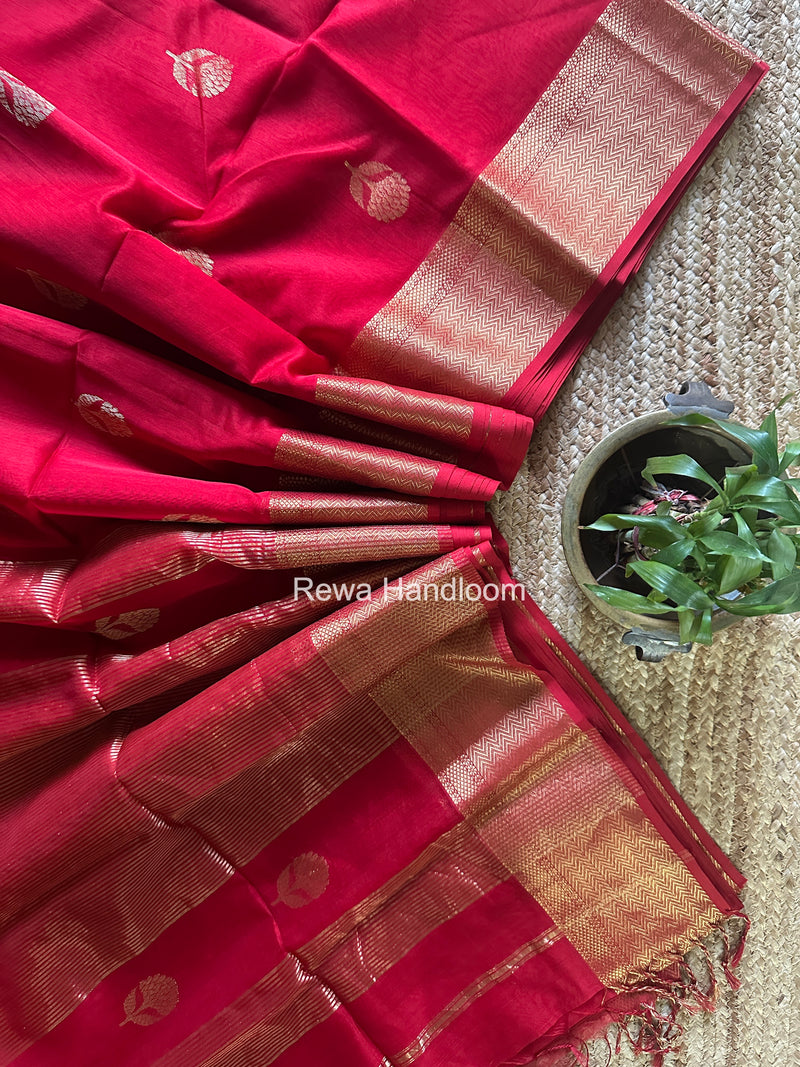 Maheshwari Red Lotus Butta Saree NLS05