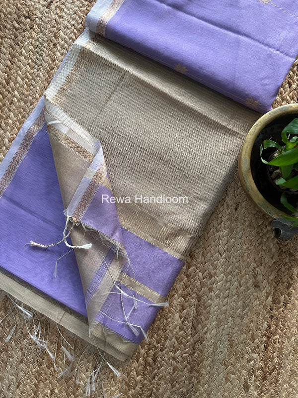 Lining Butti Maheshwari Saree