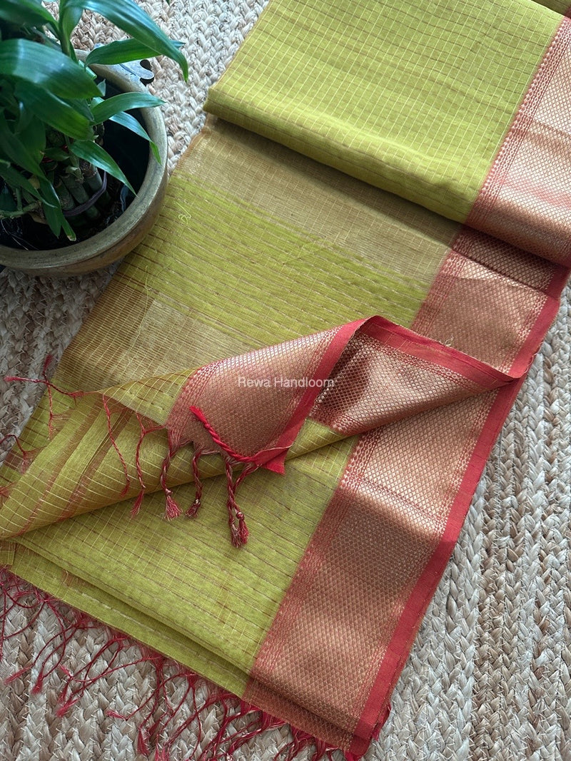 Maheshwari Zari Checks Saree