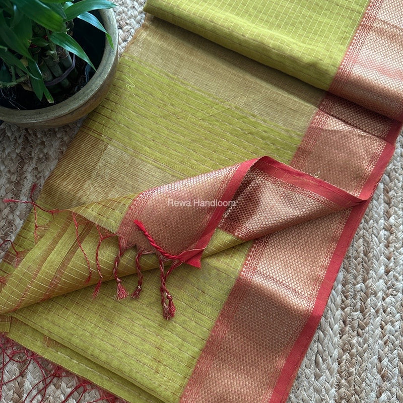Maheshwari Zari Checks Saree