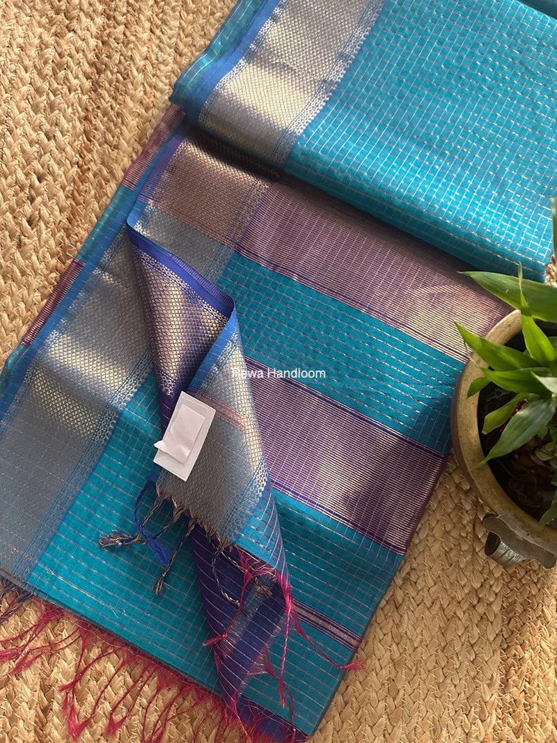 Maheshwari Zari Checks Saree
