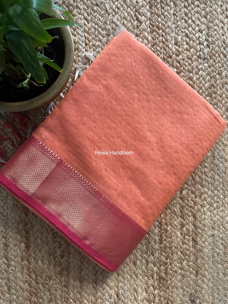 Maheshwari Peach Zari Checks Saree ZCHX383