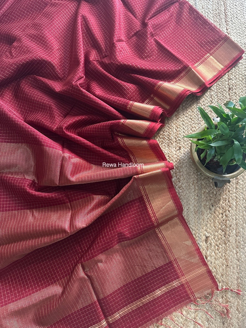 Maheshwari Maroon Zari Checks Saree ZCHX384