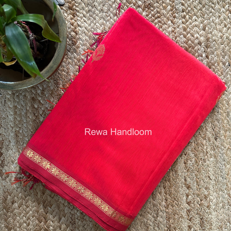 Maheshwari Carrot Red Shaded Gajalakshmi Diya Butta Saree GKDB06