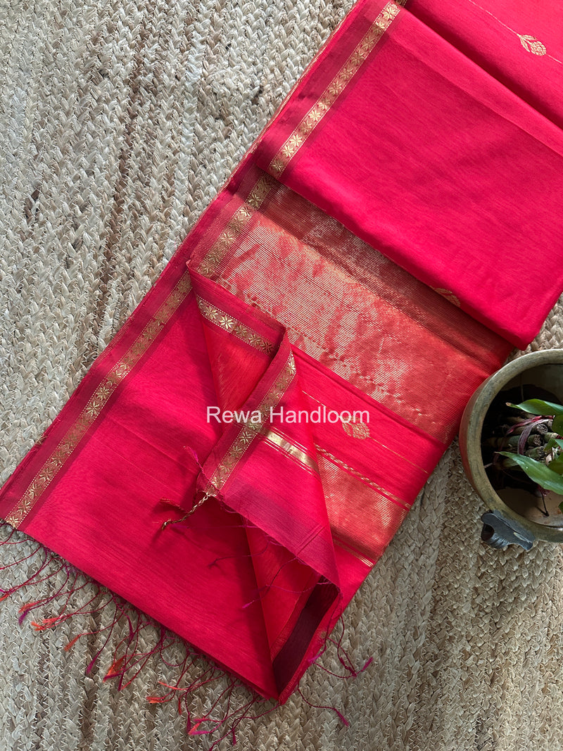 Maheshwari Shaded Gajalakshmi Diya Butta Saree