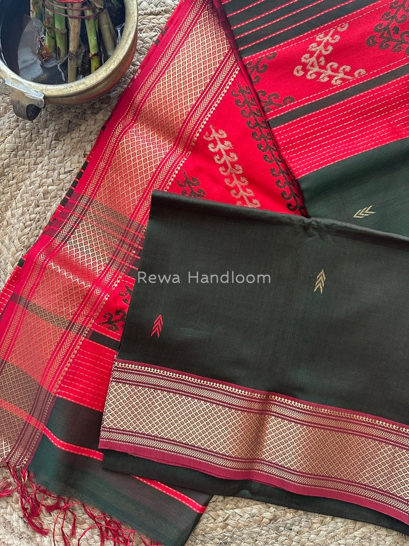 Maheshwari Saree