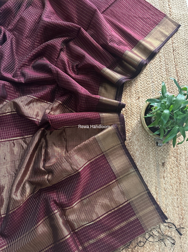 Maheshwari Wine Zari Checks Saree ZCHX387