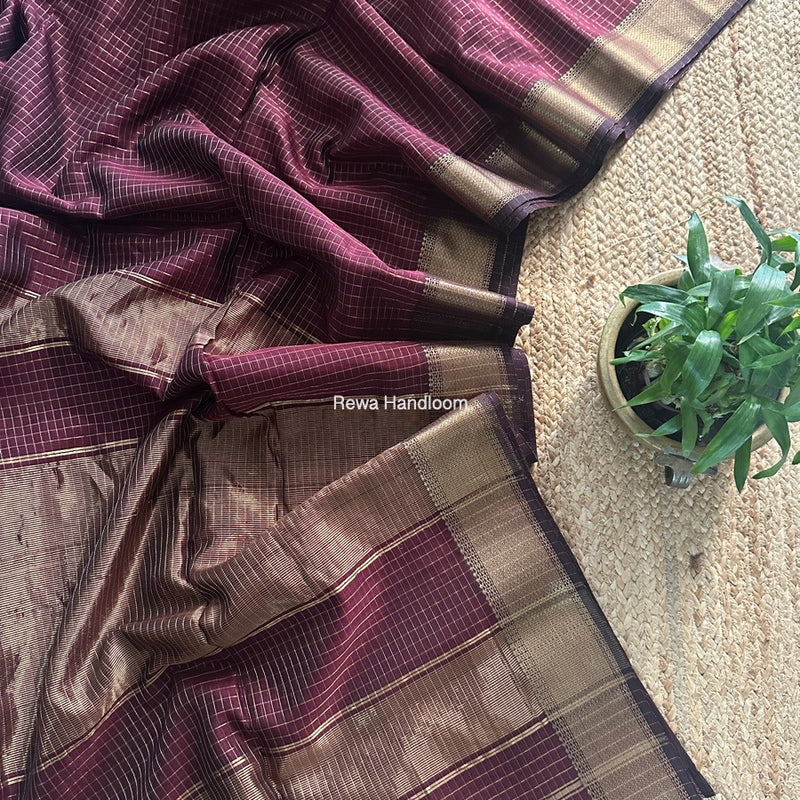 Maheshwari Wine Zari Checks Saree ZCHX387
