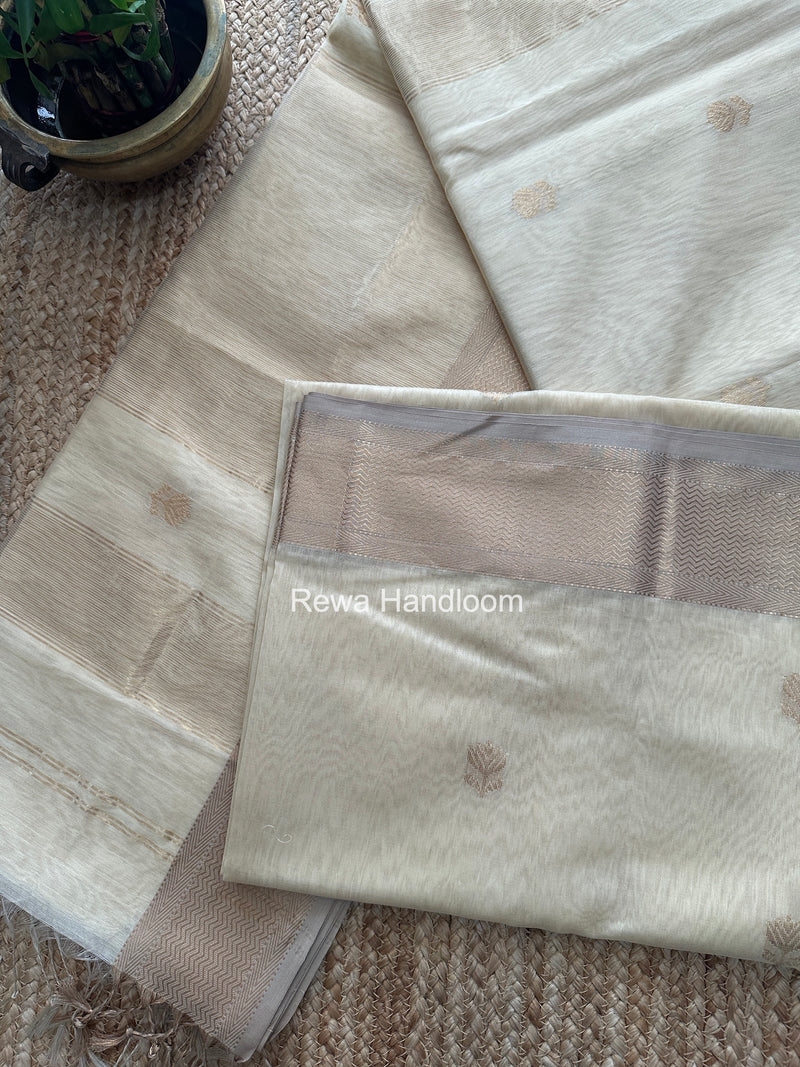 Maheshwari Saree