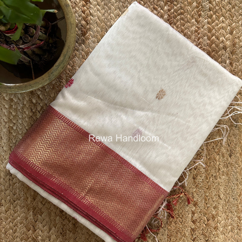 Maheshwari White Flower Butti Saree JBS0113