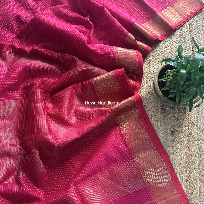 Maheshwari Rani Pink Zari Checks Saree ZCHX390