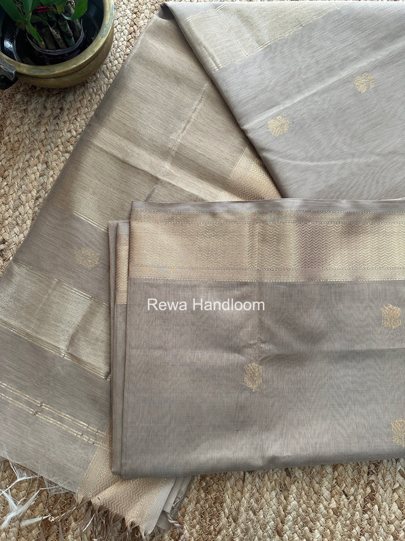 Maheshwari Saree