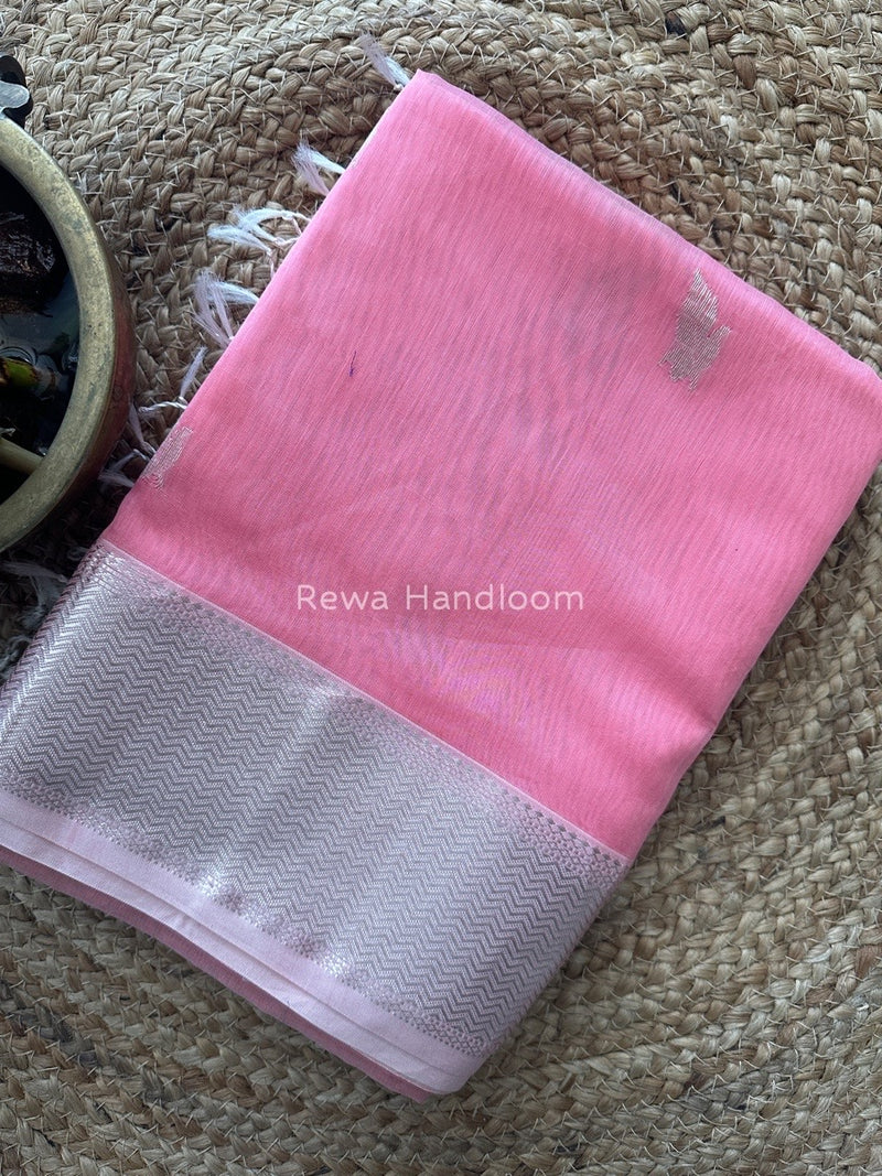 Maheshwari Baby Pink Silver Butti Saree SGSB07