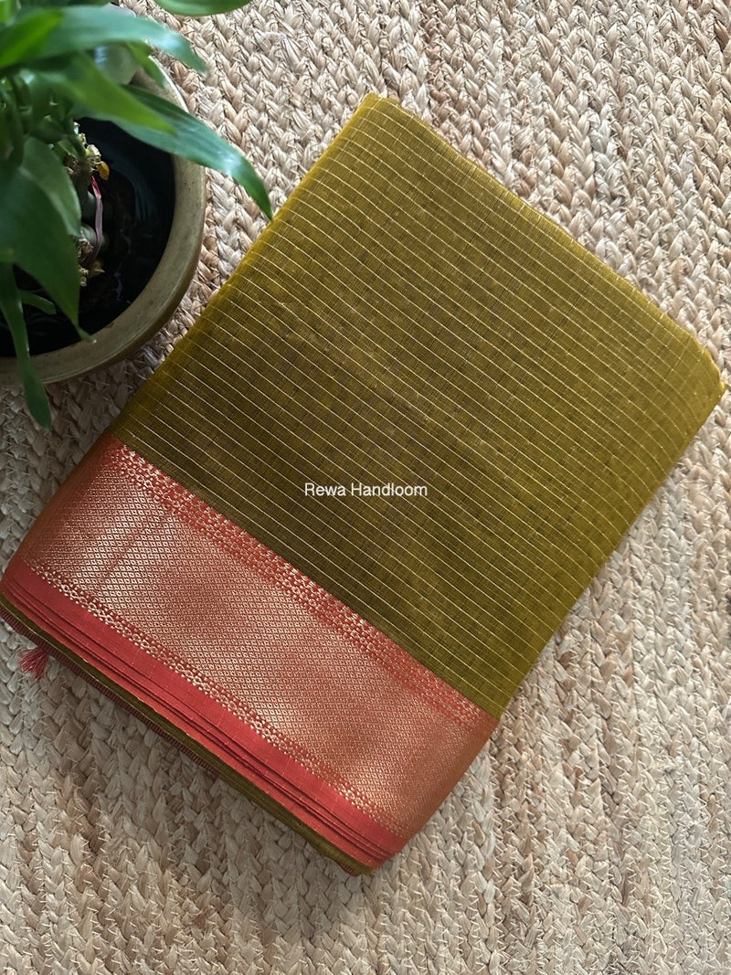 Maheshwari Turmeric Zari Checks Saree ZCHX396