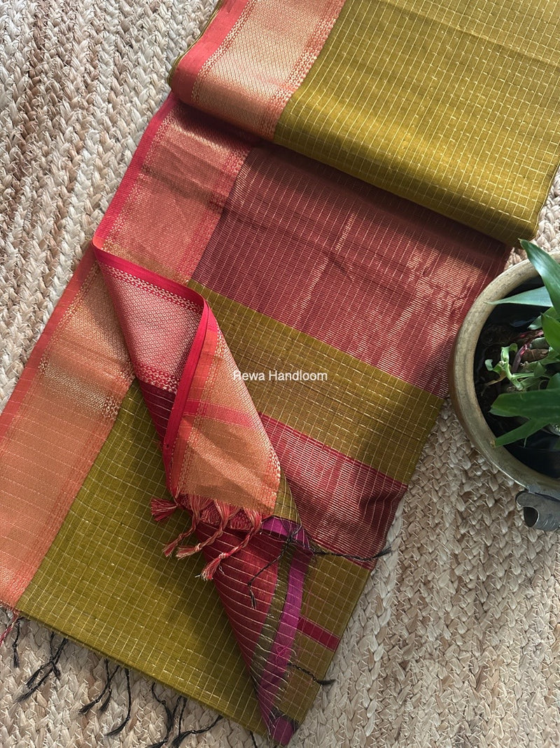 Maheshwari Zari Checks Saree