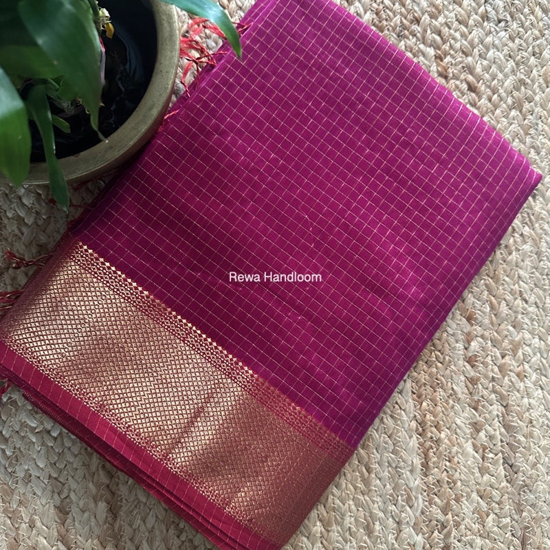 Maheshwari Magenta Zari Checks Saree ZCHX397