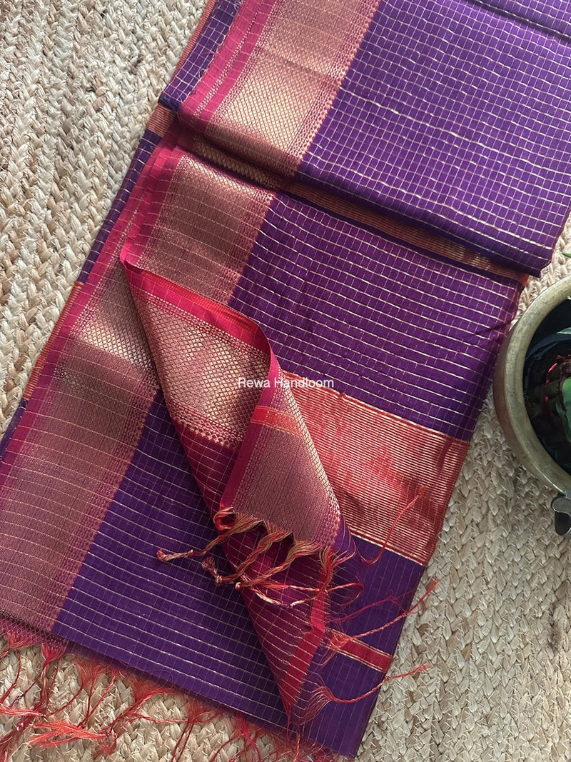 Maheshwari Zari Checks Saree