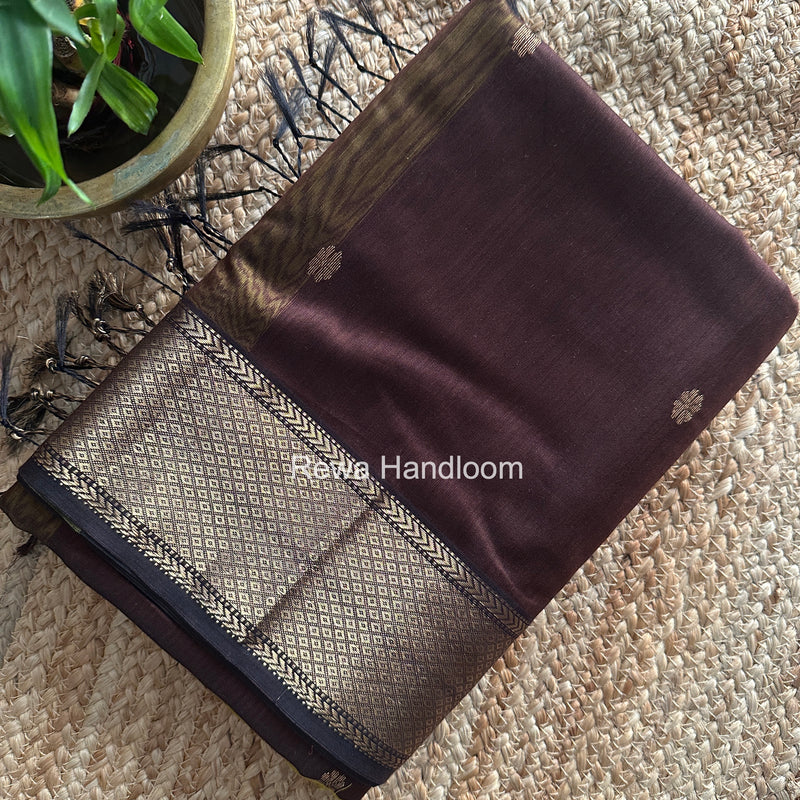 Maheshwari Brown Flower Butti Saree JBS095