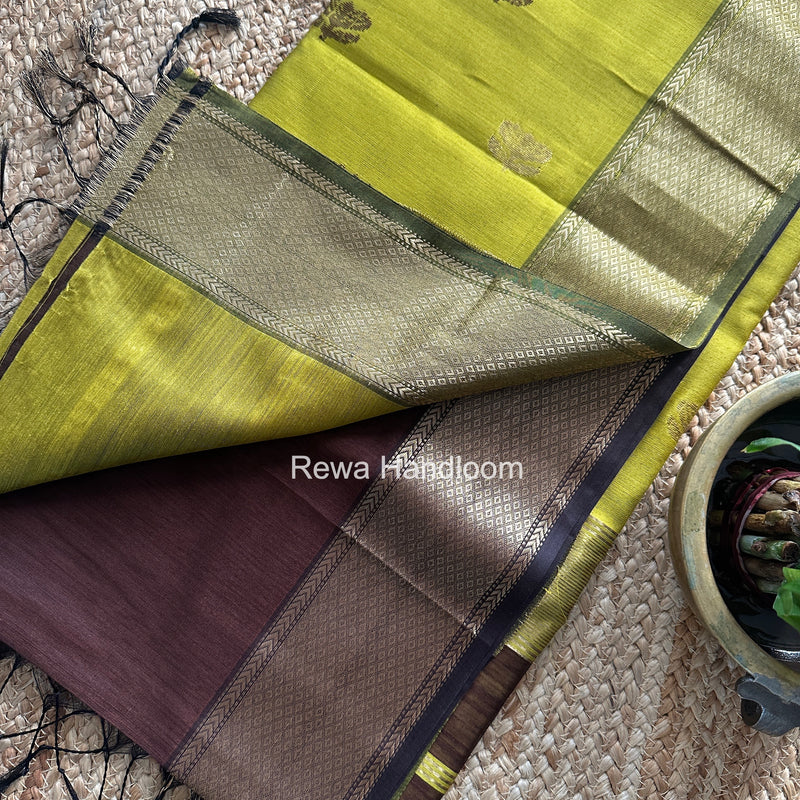 Maheshwari Brown Flower Butti Saree JBS095