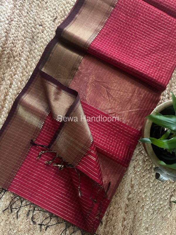 Maheshwari Zari Checks Saree