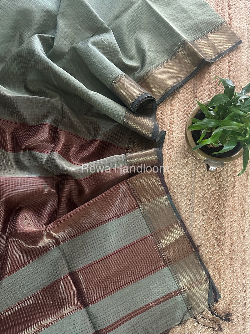 Maheshwari Light Pista Green Zari Checks Saree ZCHX356