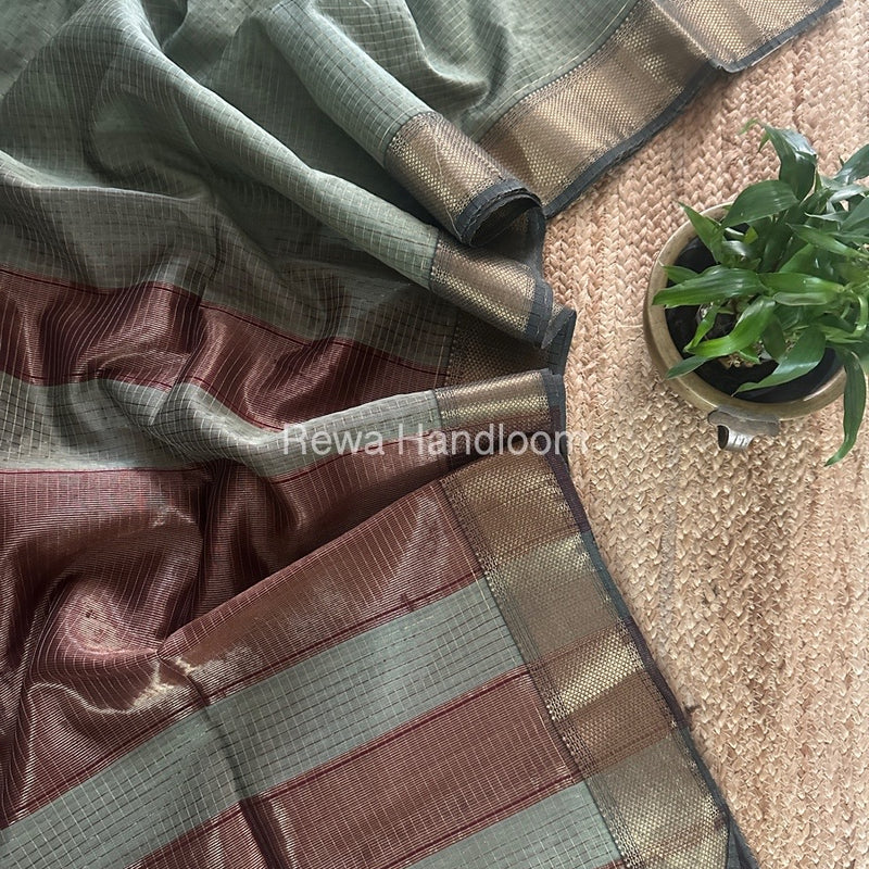 Maheshwari Light Pista Green Zari Checks Saree ZCHX356