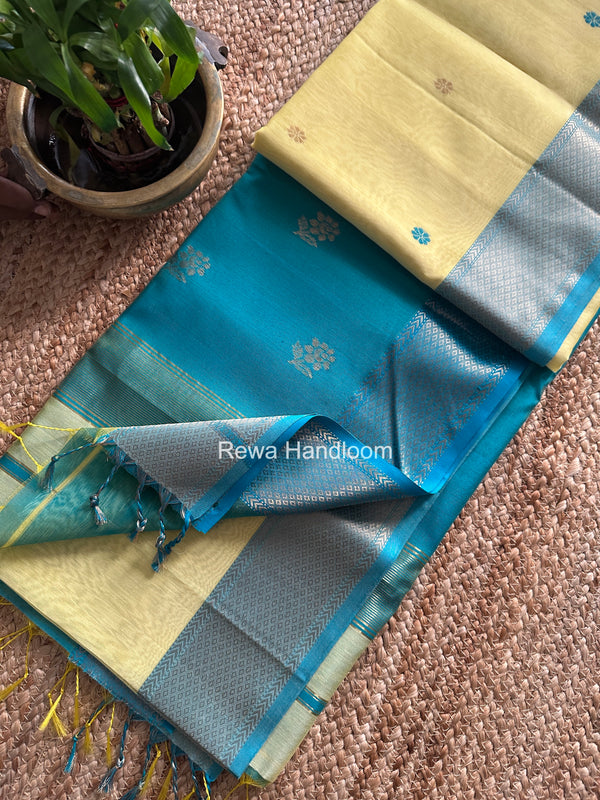 Maheshwari Saree
