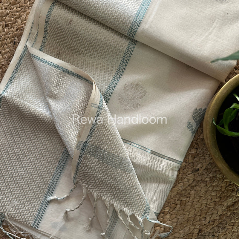 Maheshwari White Silver Zari Buta-Buti Saree SBP01